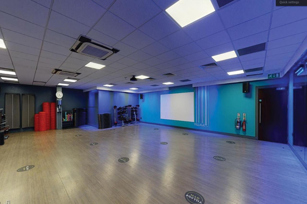 Village Hotel London Watford Elstree Esterno foto