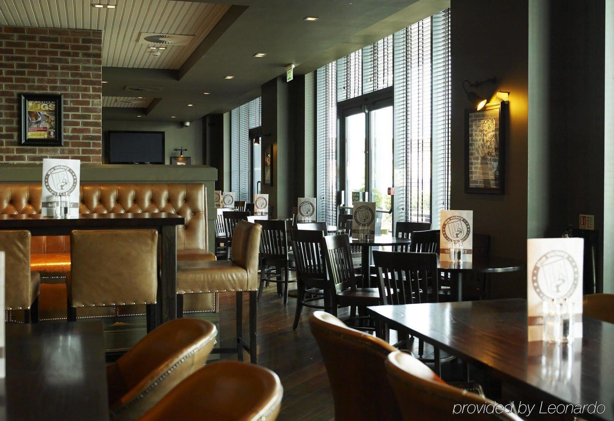 Village Hotel London Watford Elstree Esterno foto